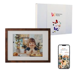 Riešutmedžio skaitmeninis nuotraukų rėmelis